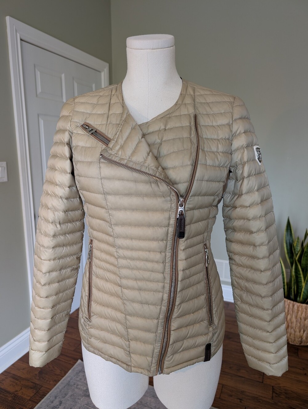 Rudsak Women’s Puffer Jacket Lightweight Down Moto Champagne Beige Size P/S